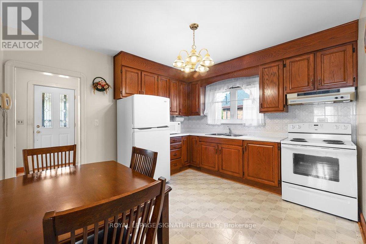 Photo 8 of 234 Etna Avenue, Oshawa ON