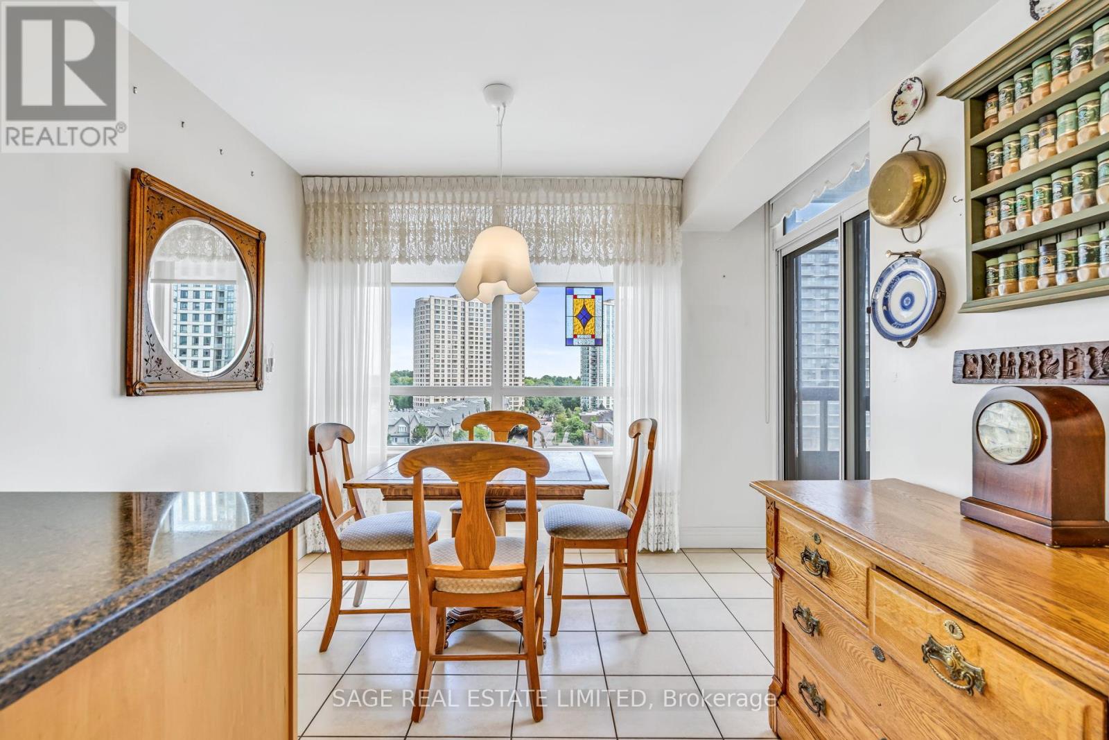 Photo 12 of 1026 138 Bonis Avenue, Toronto ON