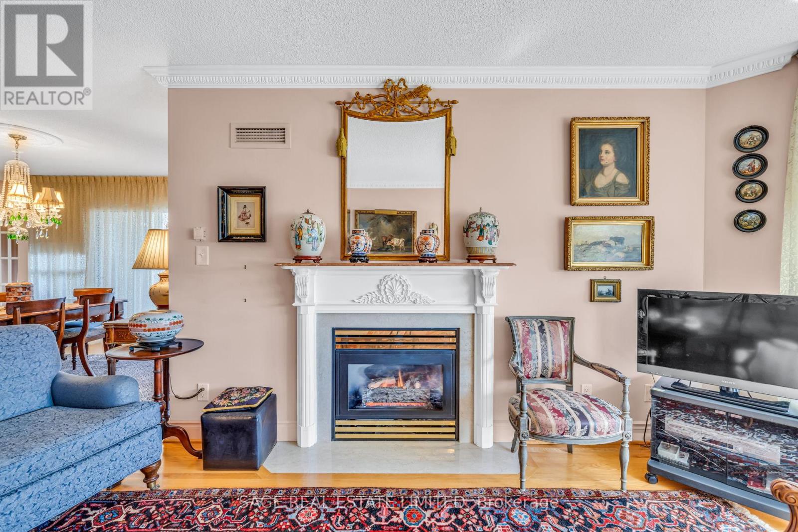 Photo 5 of 1026 138 Bonis Avenue, Toronto ON