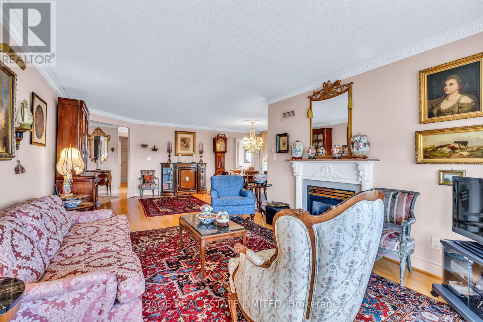 Photo 6 of 1026 138 Bonis Avenue, Toronto ON