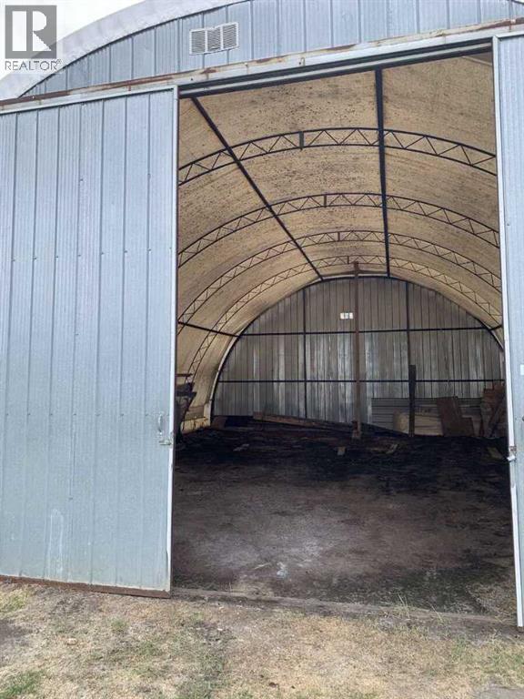 Photo 13 of 4601 50 Avenue, Daysland AB