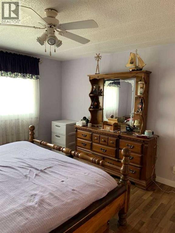 Photo 20 of 4601 50 Avenue, Daysland AB