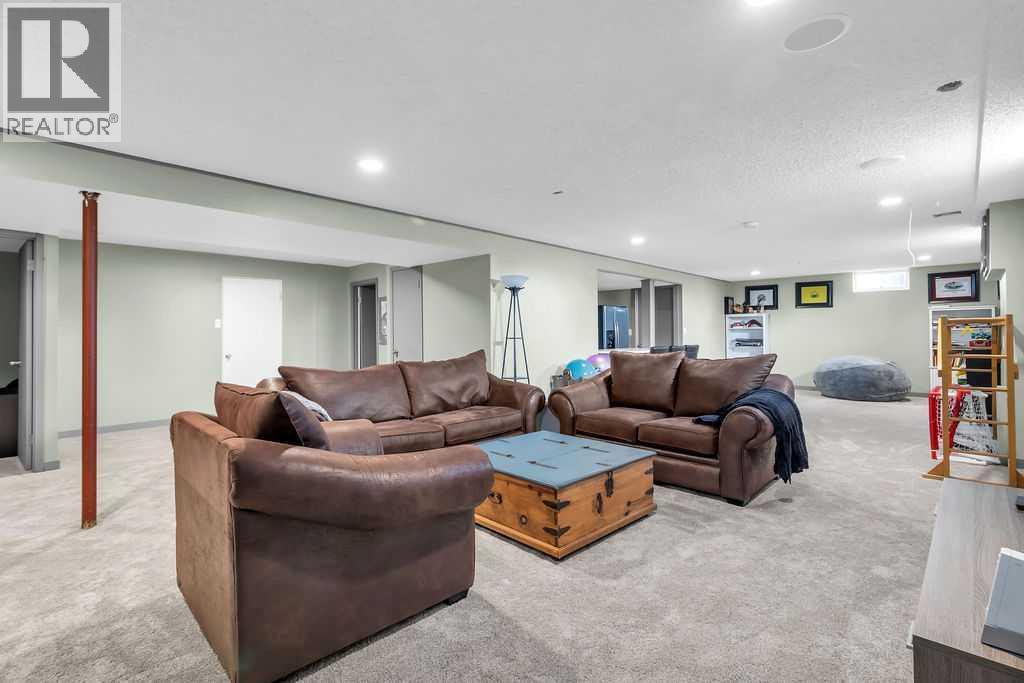 Photo 28 of 1215 Mapleglade Place Se, Calgary AB