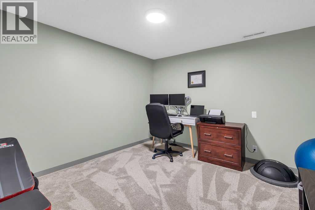Photo 38 of 1215 Mapleglade Place Se, Calgary AB