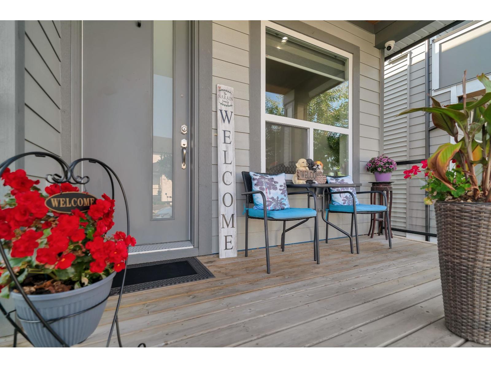 Photo 2 of 8341 209 B Street, Langley BC