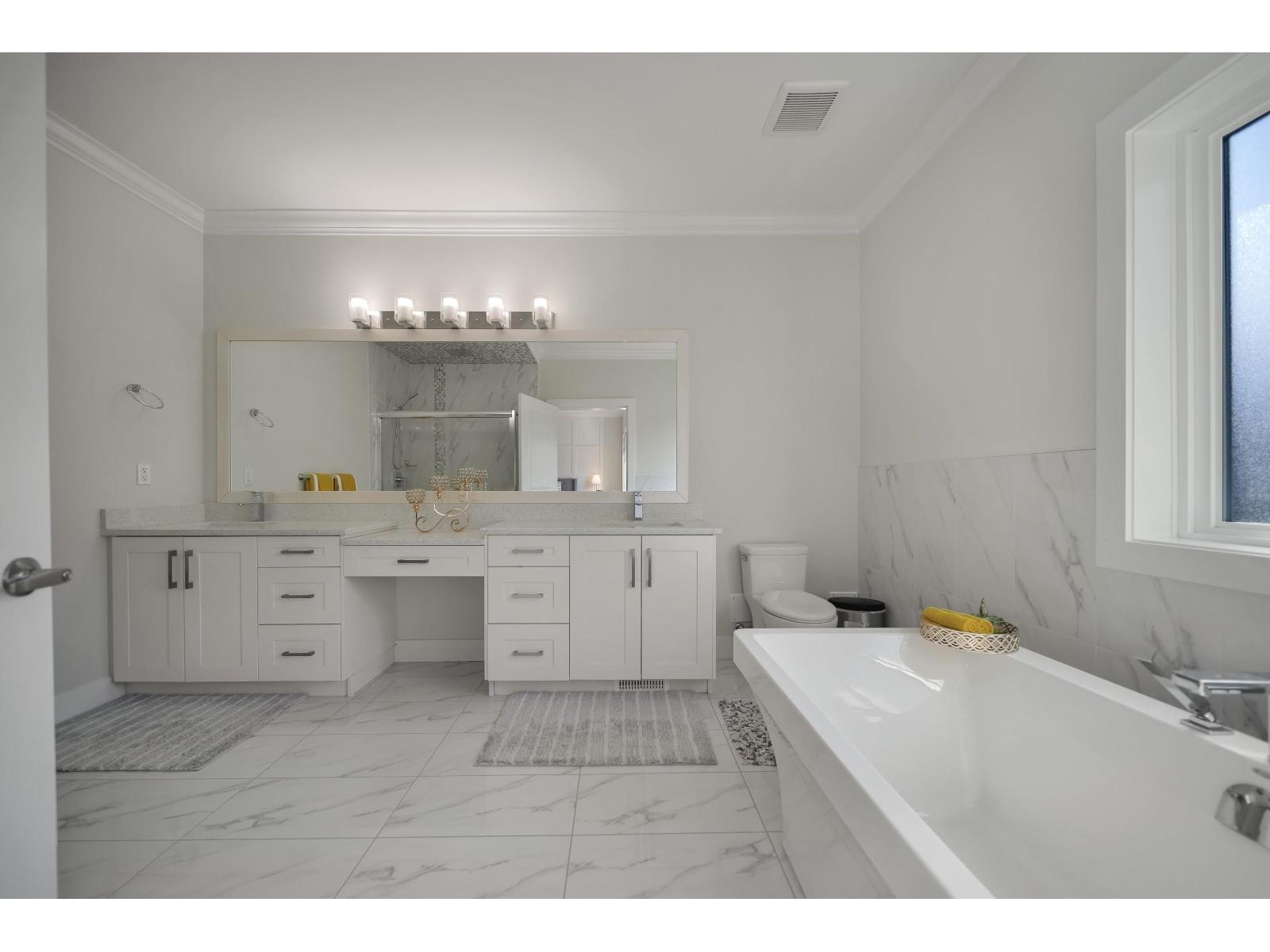 Photo 17 of 8341 209 B Street, Langley BC