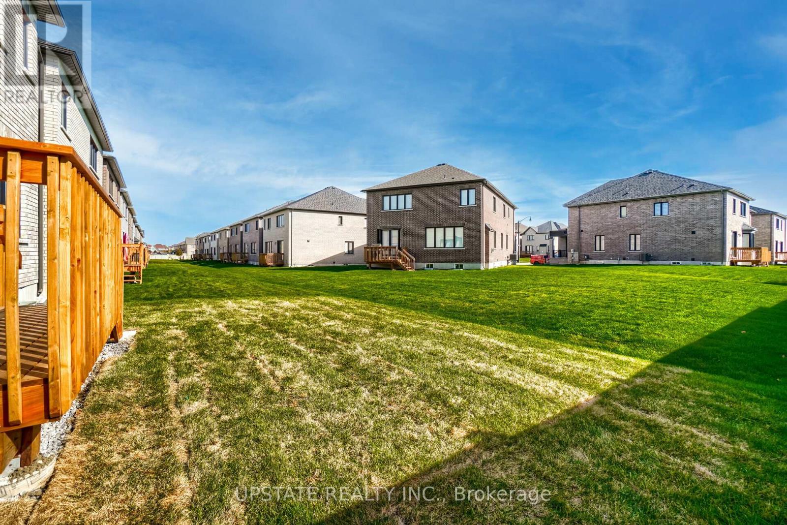 Photo 34 of 27 Valleyway Drive, Brampton ON
