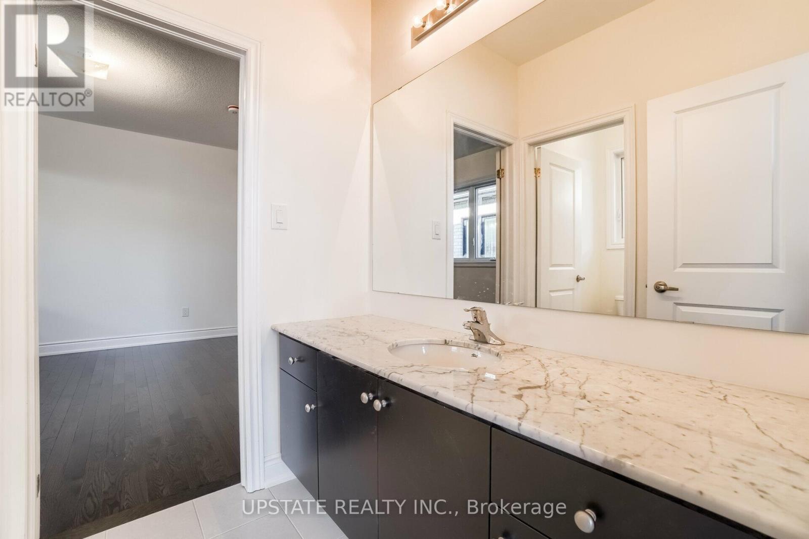 Photo 23 of 27 Valleyway Drive, Brampton ON