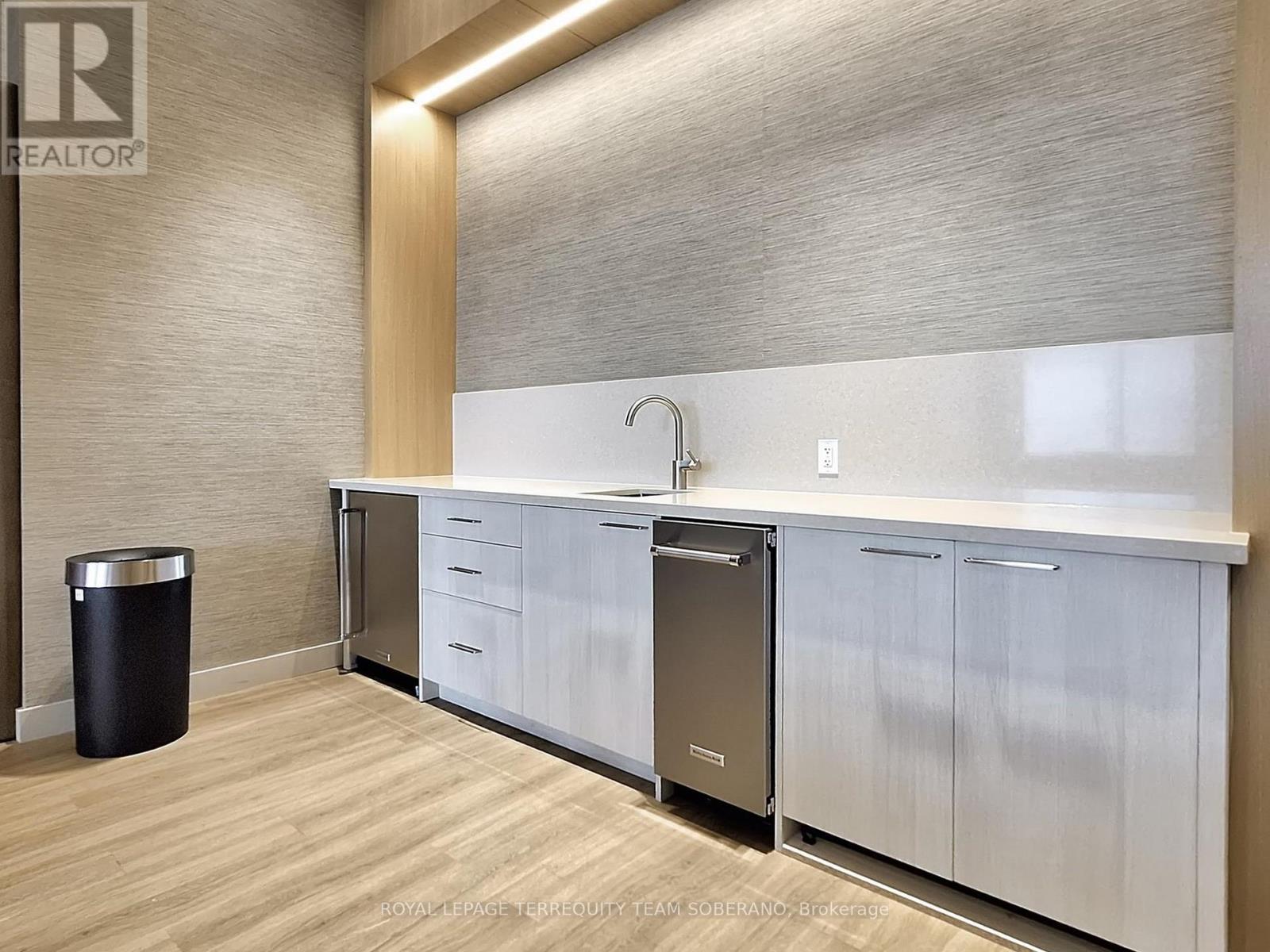 Photo 32 of Ph 109 8960 Jane Street, Vaughan ON