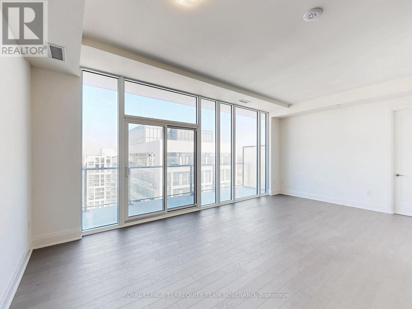 Photo 8 of Ph 109 8960 Jane Street, Vaughan ON