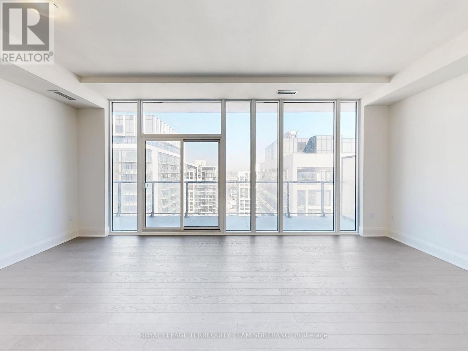 Photo 9 of Ph 109 8960 Jane Street, Vaughan ON