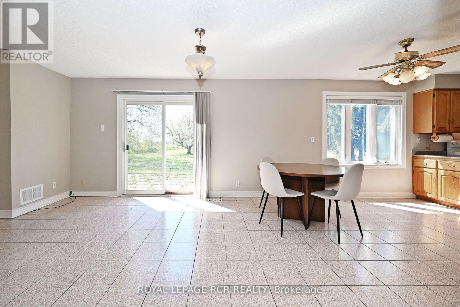 Photo 11 of 6215 17th Side Road, King ON