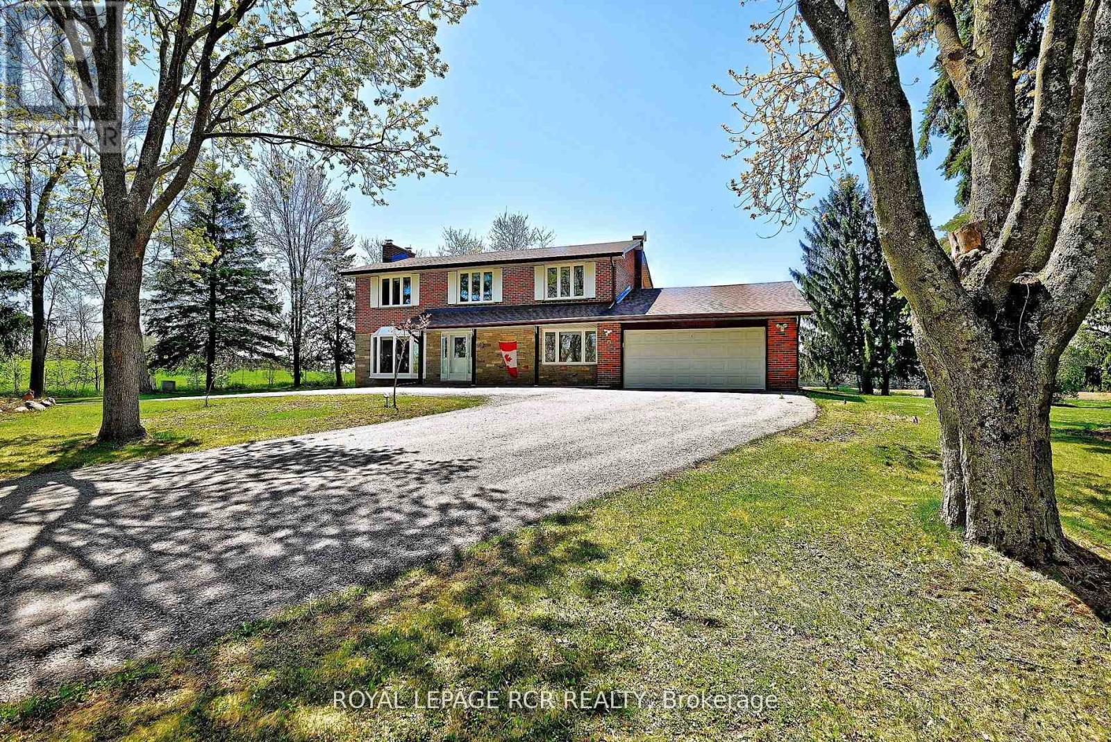 Photo 2 of 6215 17th Side Road, King ON