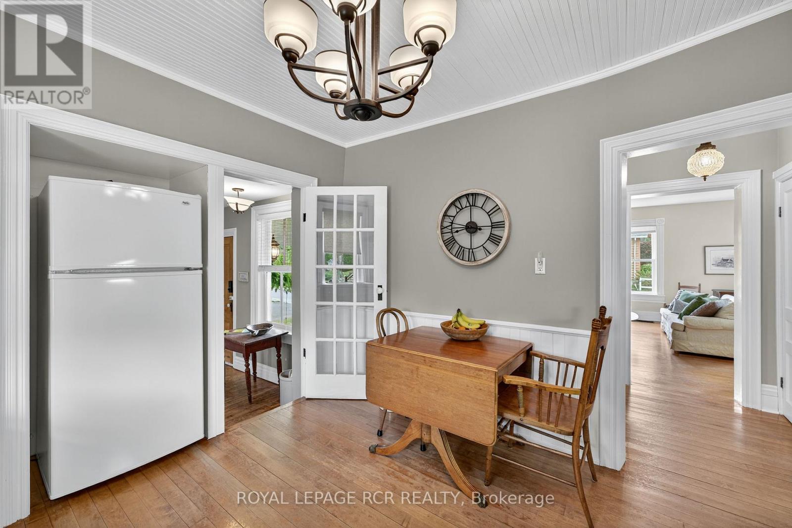 Photo 18 of 36 Main Street, East Gwillimbury ON