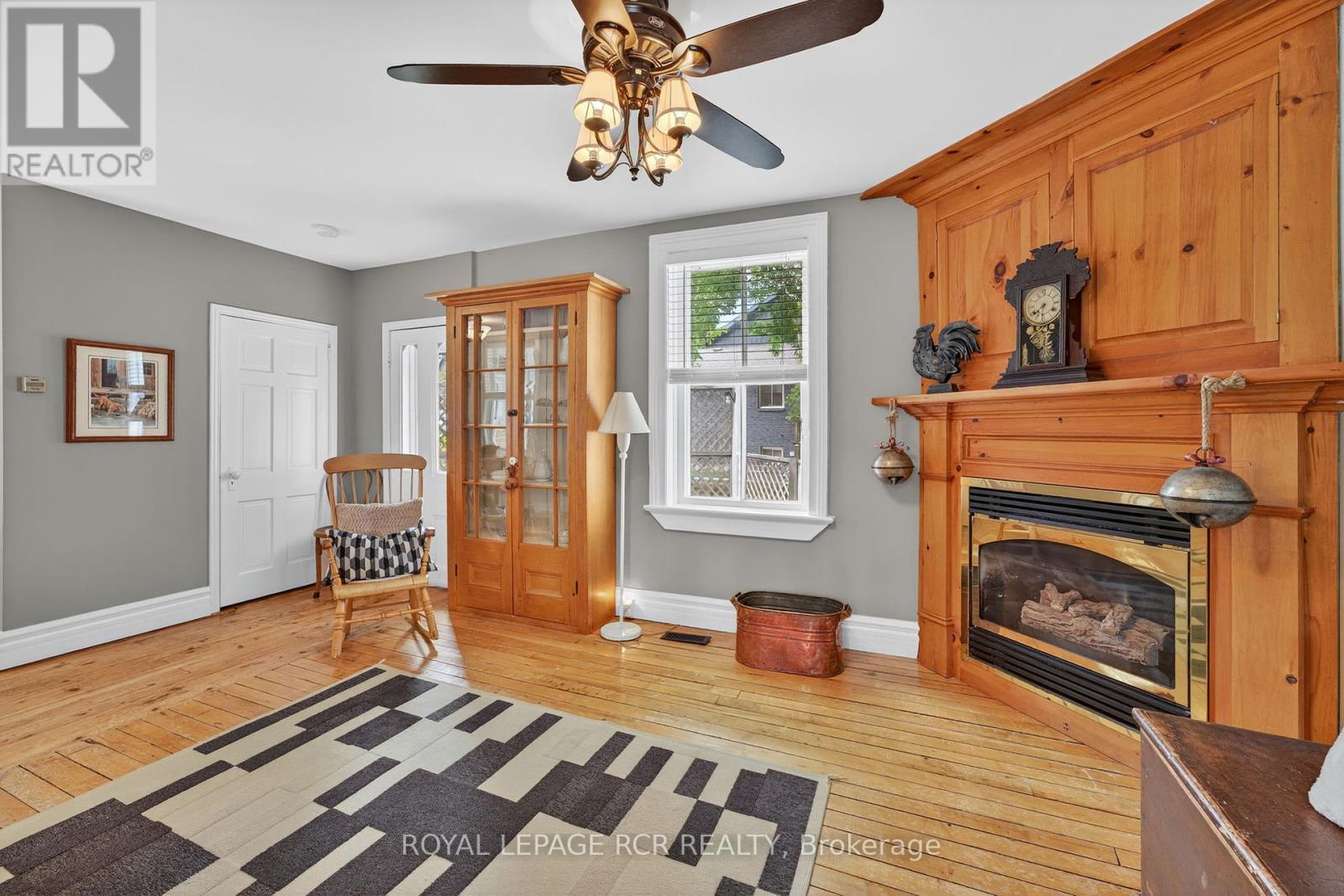 Photo 22 of 36 Main Street, East Gwillimbury ON