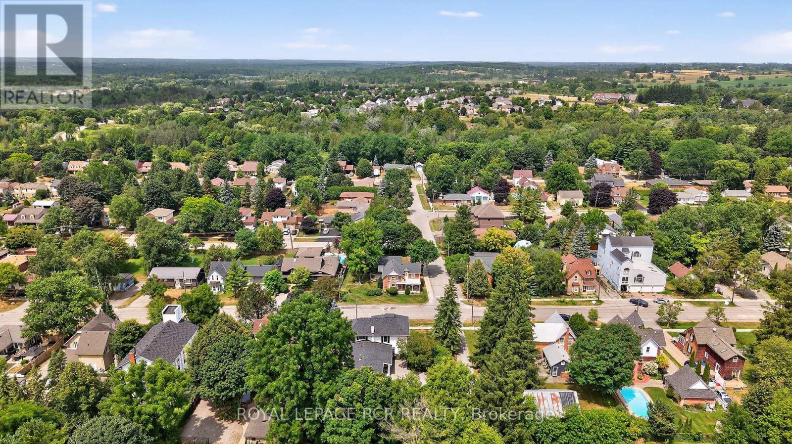 Photo 46 of 36 Main Street, East Gwillimbury ON