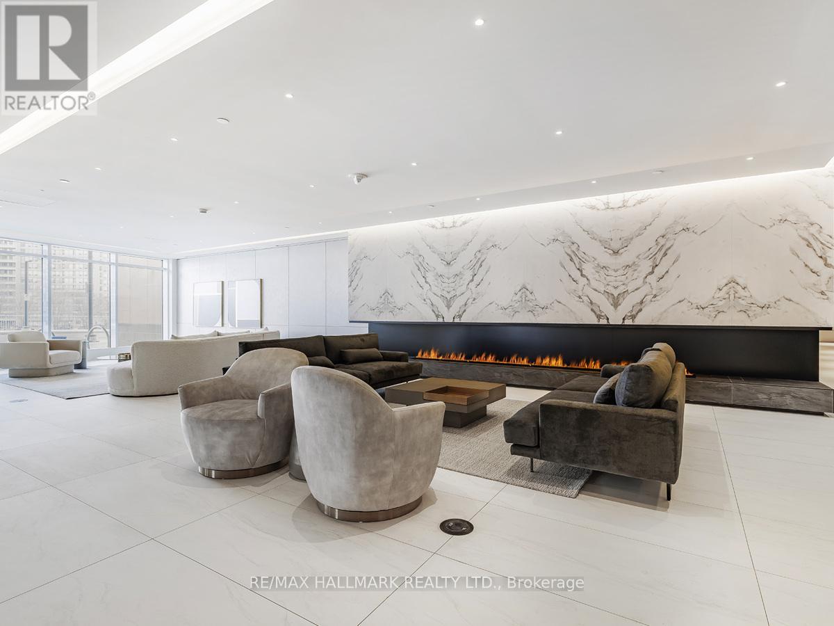 Photo 2 of 2505 30 Upper Mall Way, Vaughan ON