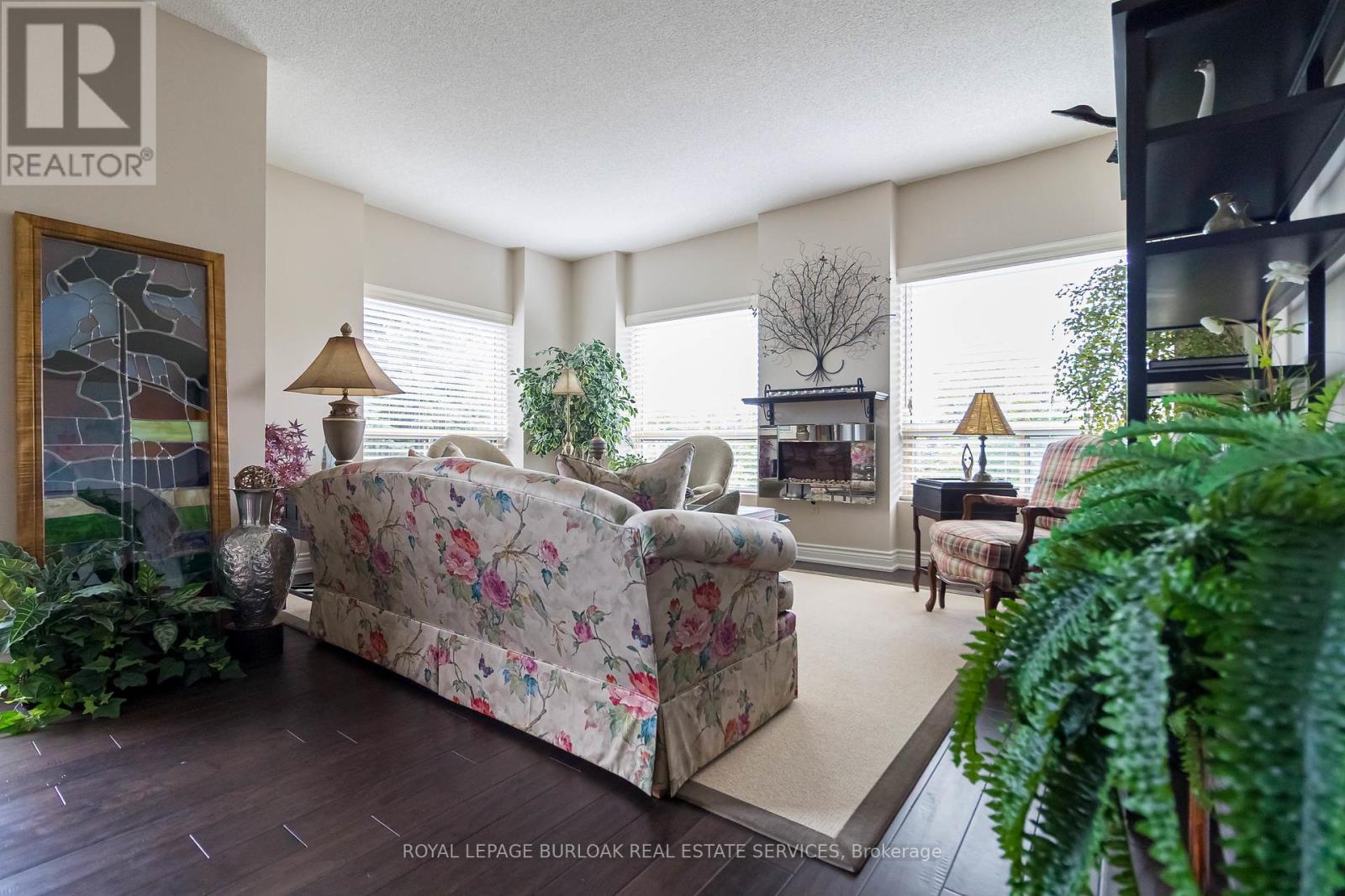 Photo 20 of 305 3497 Upper Middle Road, Burlington ON