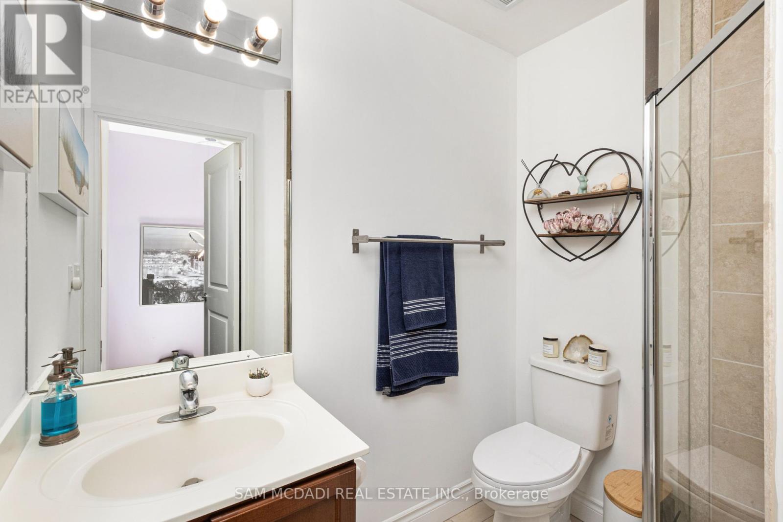 Photo 23 of Th 119 90 Absolute Avenue, Mississauga ON