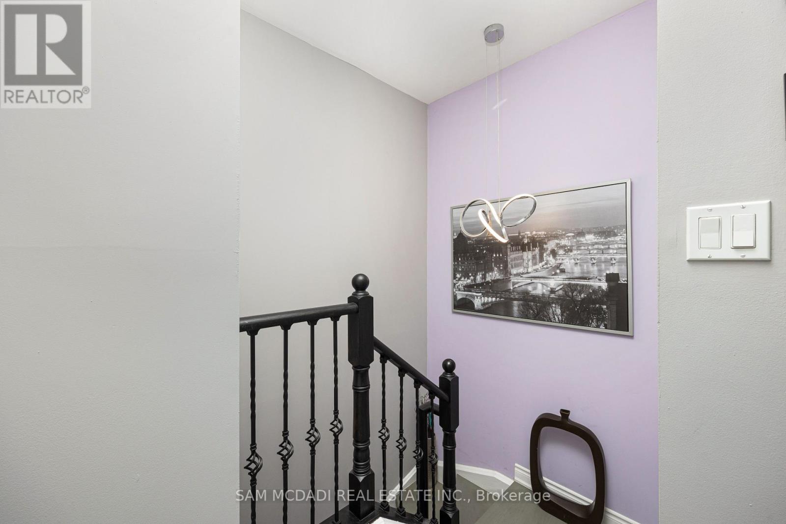 Photo 31 of Th 119 90 Absolute Avenue, Mississauga ON