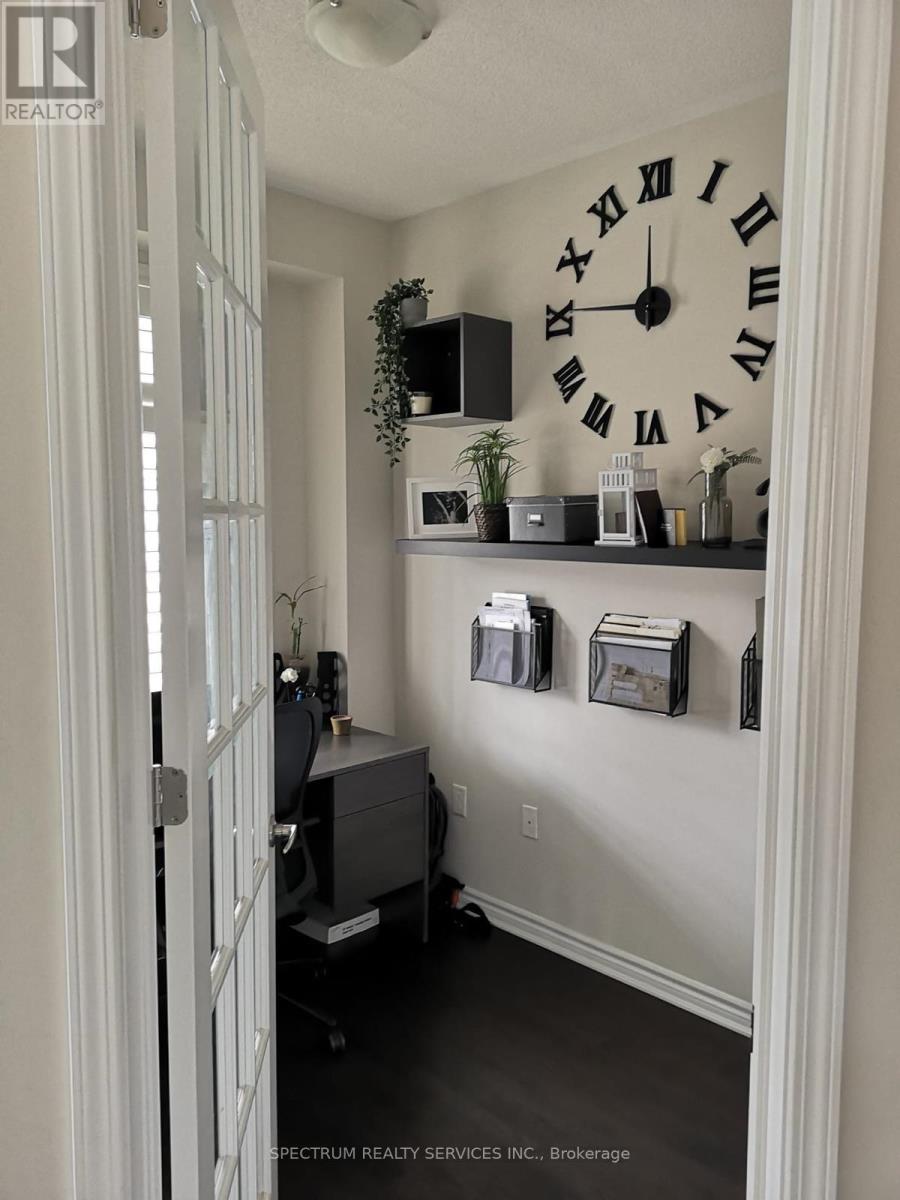 Photo 12 of 1522 Clitherow Street, Milton ON