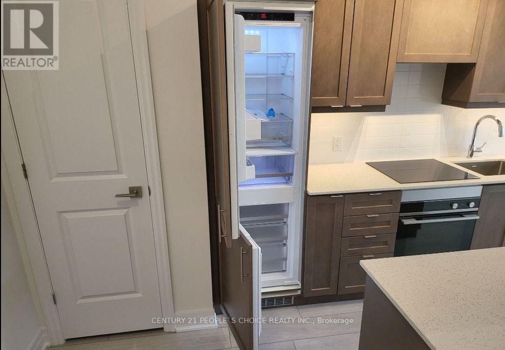 Photo 11 of 1102 30 Elm Drive W, Mississauga ON