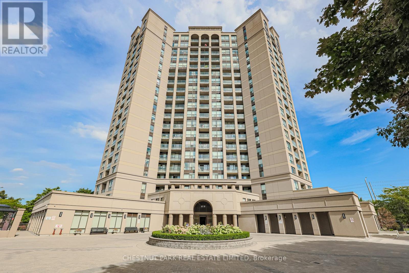 Photo 1 of 1401 220 Forum Drive, Mississauga ON