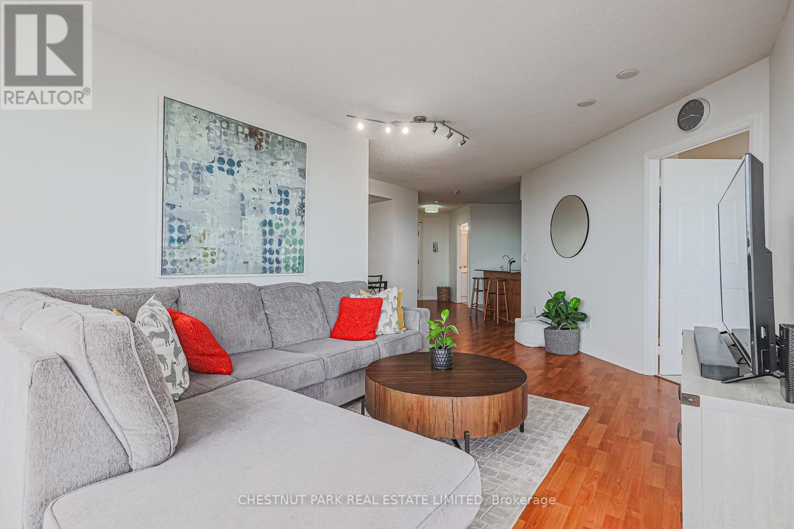 Photo 16 of 1401 220 Forum Drive, Mississauga ON