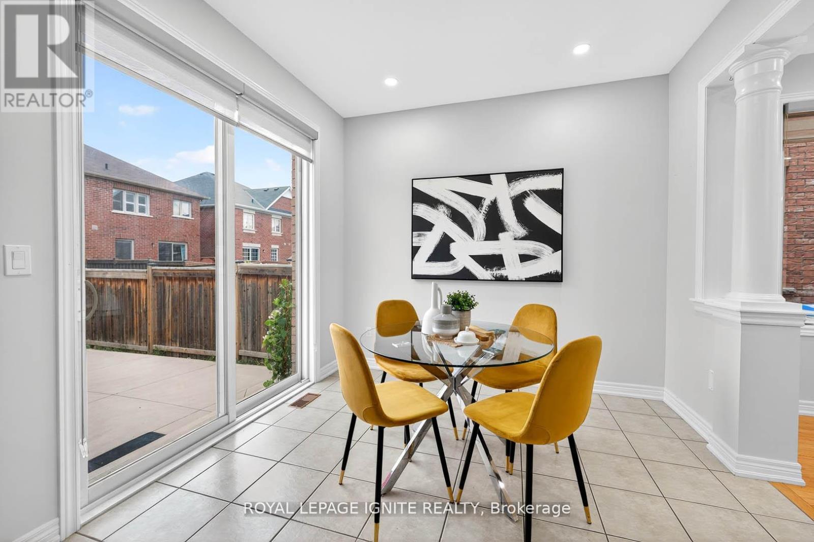Photo 16 of 24 Micarta Avenue, Brampton ON