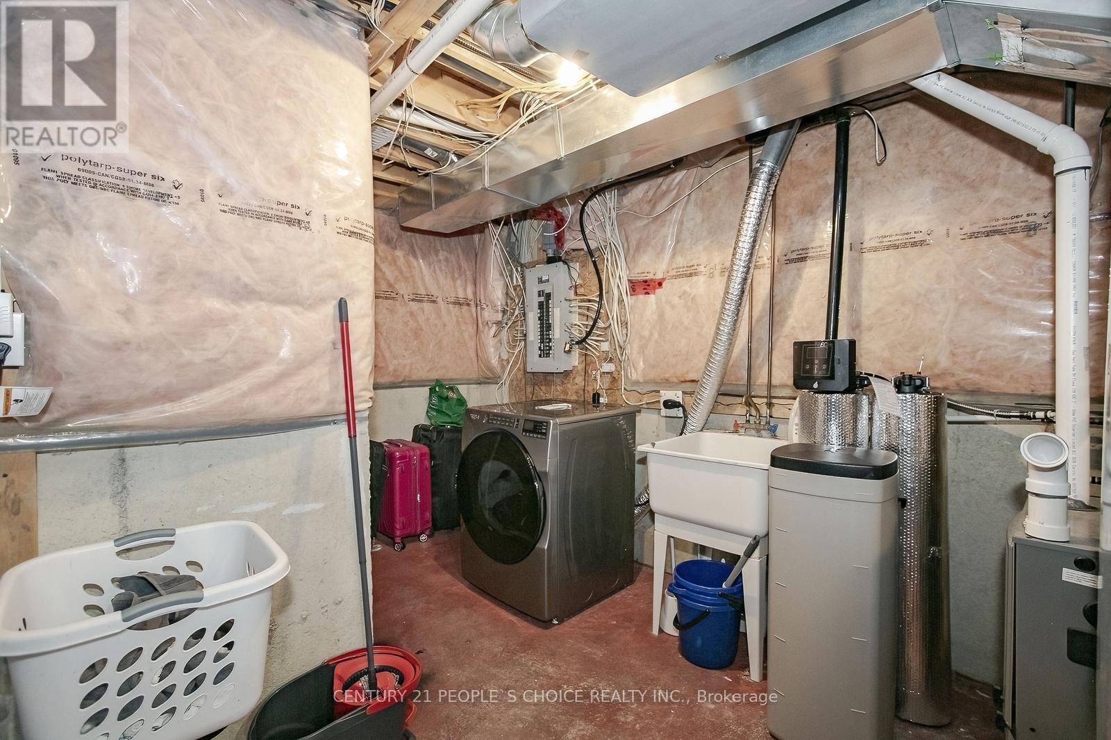 Photo 48 of 47 Garibaldi Drive, Brampton ON