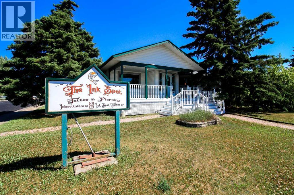 Photo 1 of 10215 102 Street, Grande Prairie AB