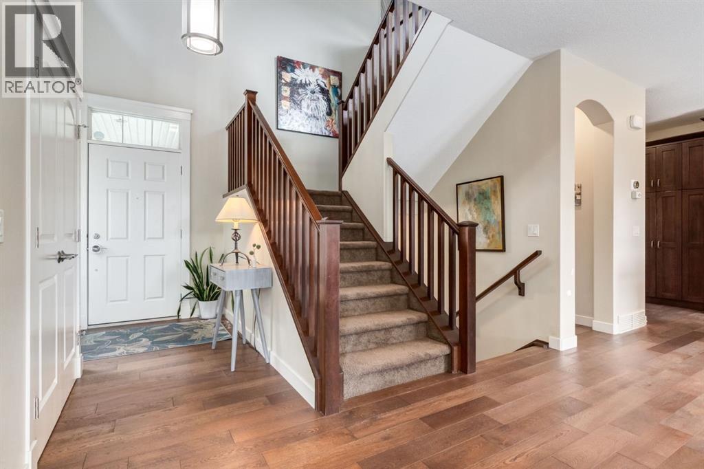 Photo 14 of 35 Cranarch Circle Se, Calgary AB