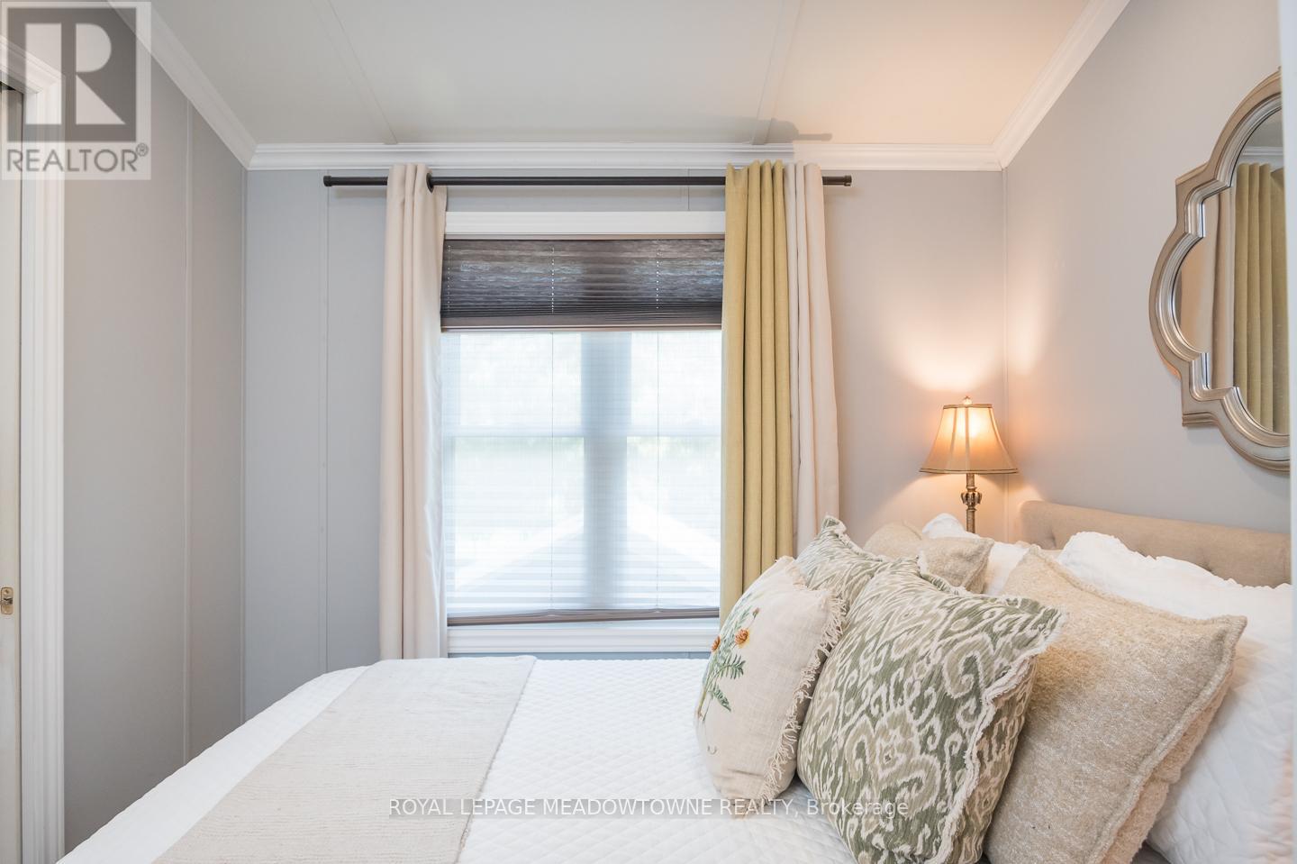 Photo 22 of 12 Poplar 4449 Milburough Line, Burlington ON