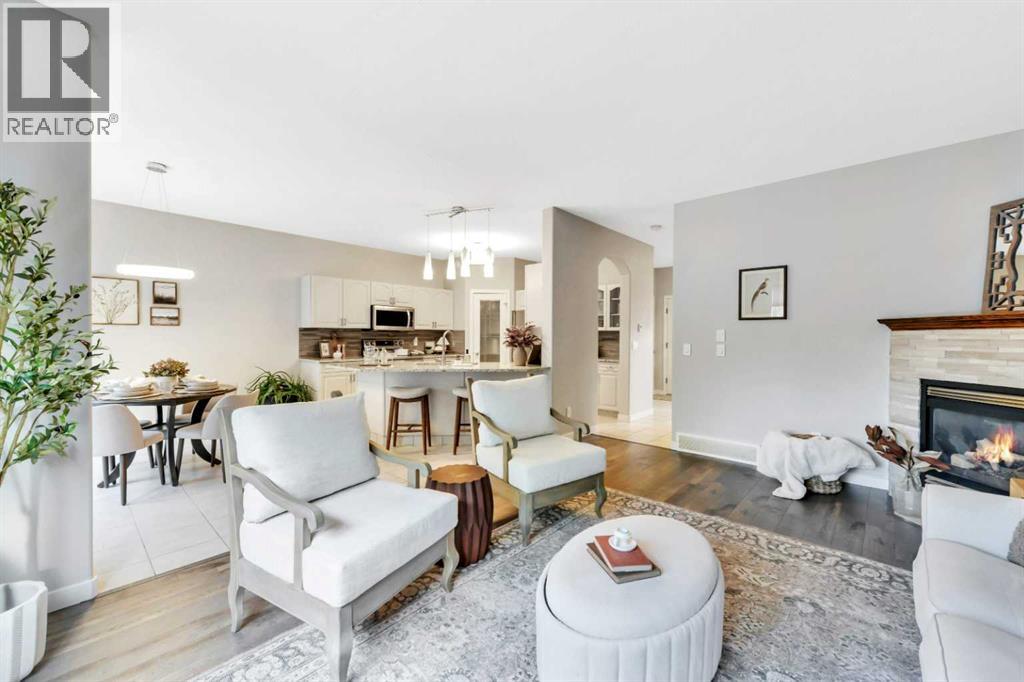 Photo 9 of 166 Asmundsen Avenue, Red Deer AB