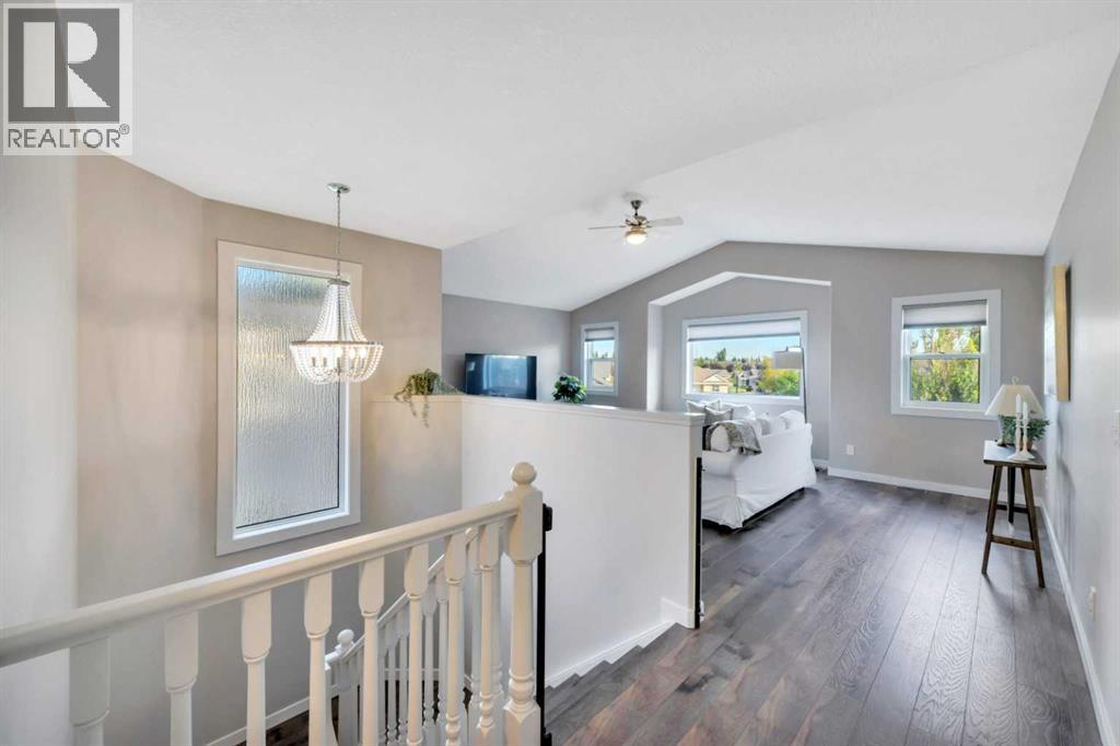 Photo 18 of 166 Asmundsen Avenue, Red Deer AB