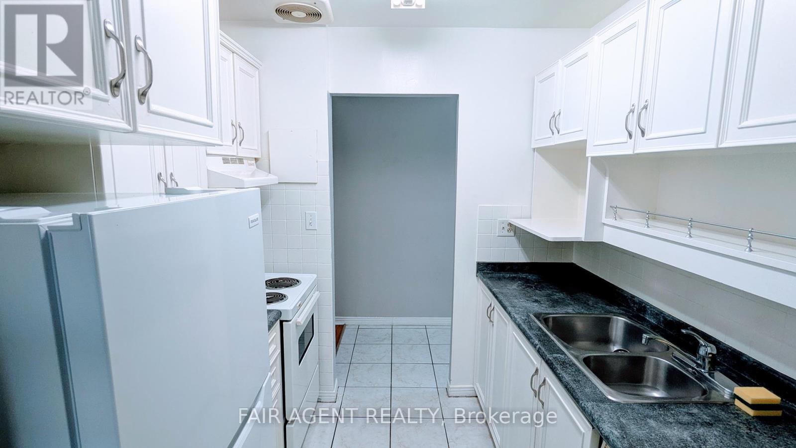 Photo 4 of 209 440 Central Avenue, London East ON