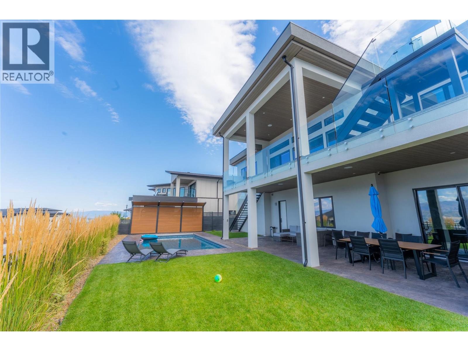 5546 Upper Mission Drive, Kelowna