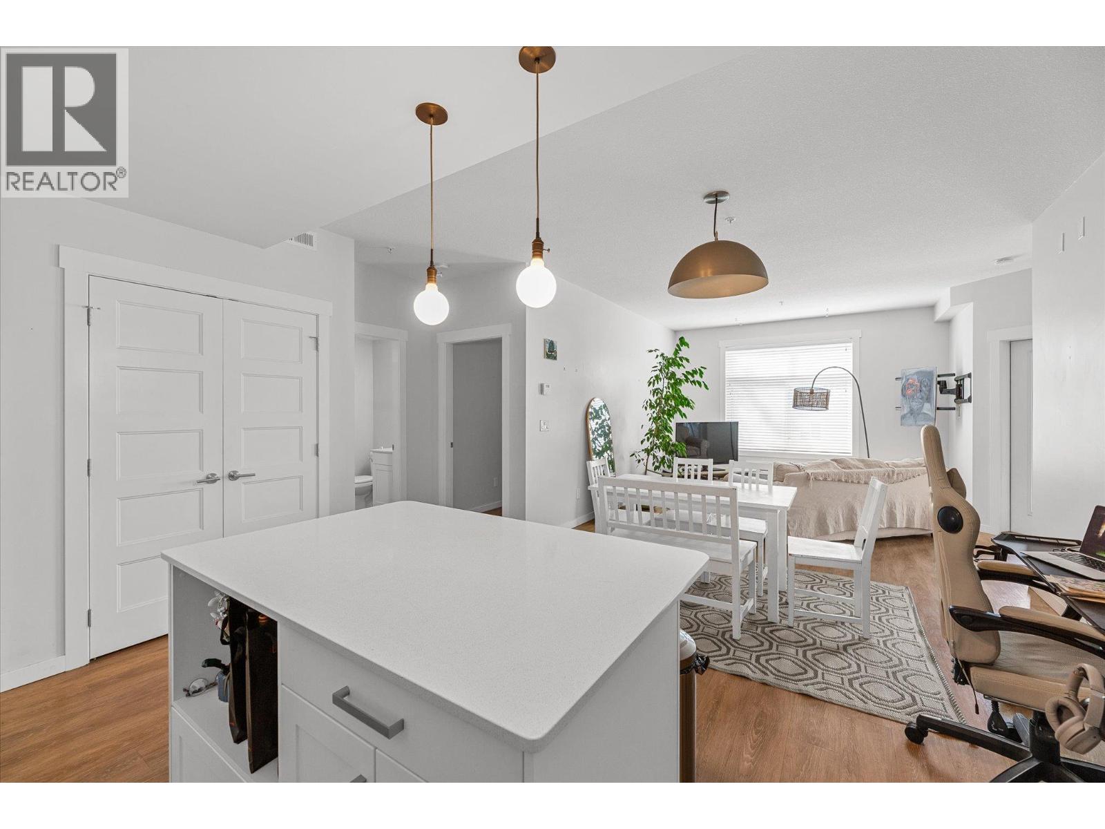 Photo 6 of 710 Stockwell Avenue Unit 207, Kelowna BC