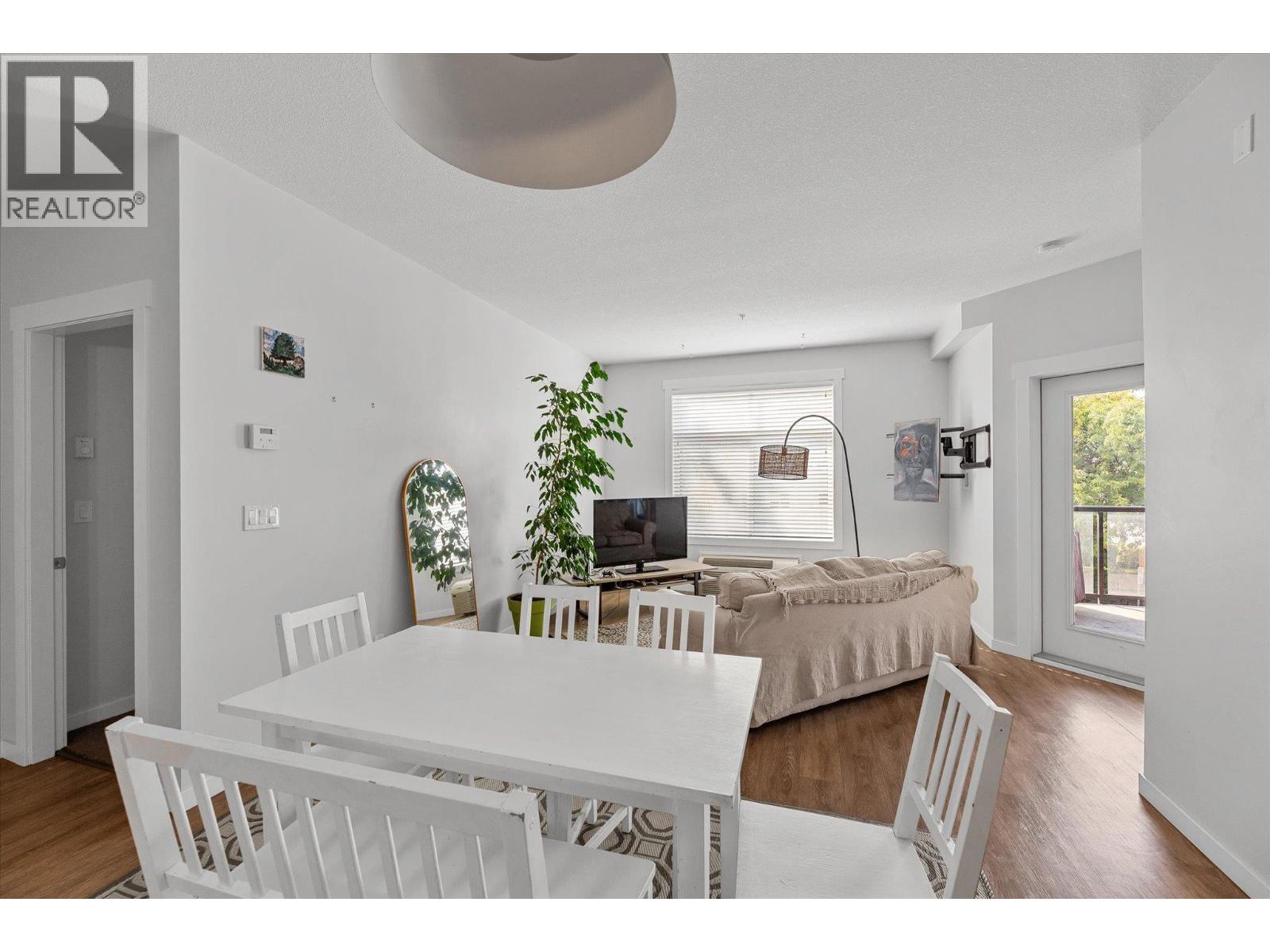 Photo 7 of 710 Stockwell Avenue Unit 207, Kelowna BC