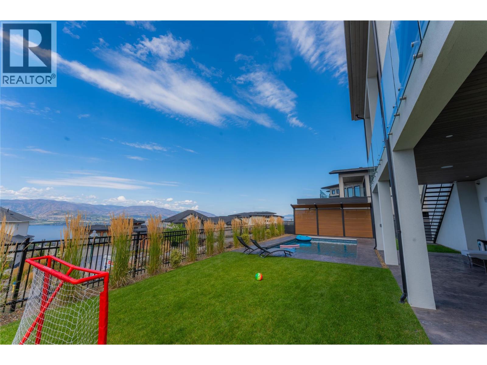 5546 Upper Mission Drive, Kelowna