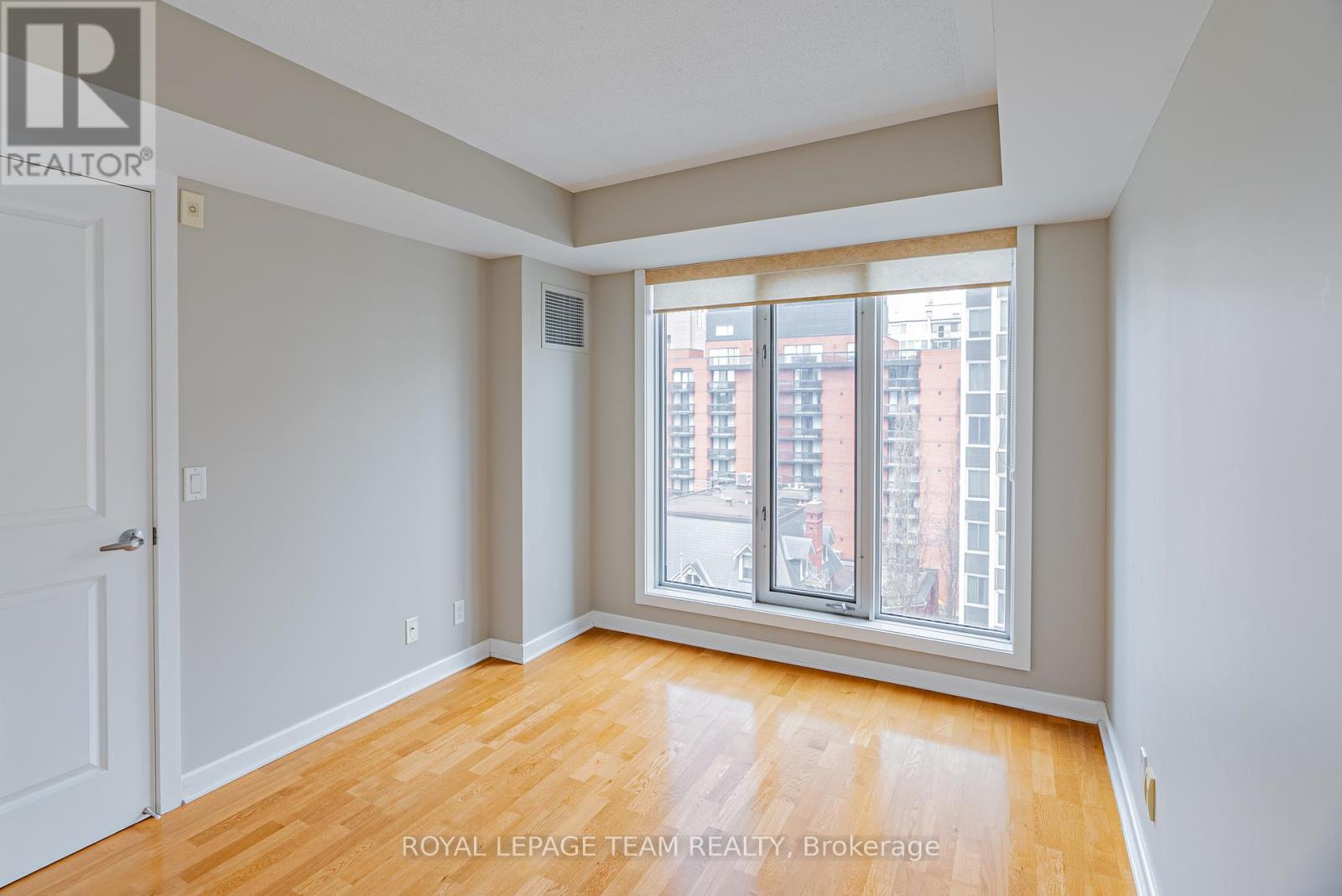 Photo 30 of 804 138 Somerset Street W, Ottawa ON