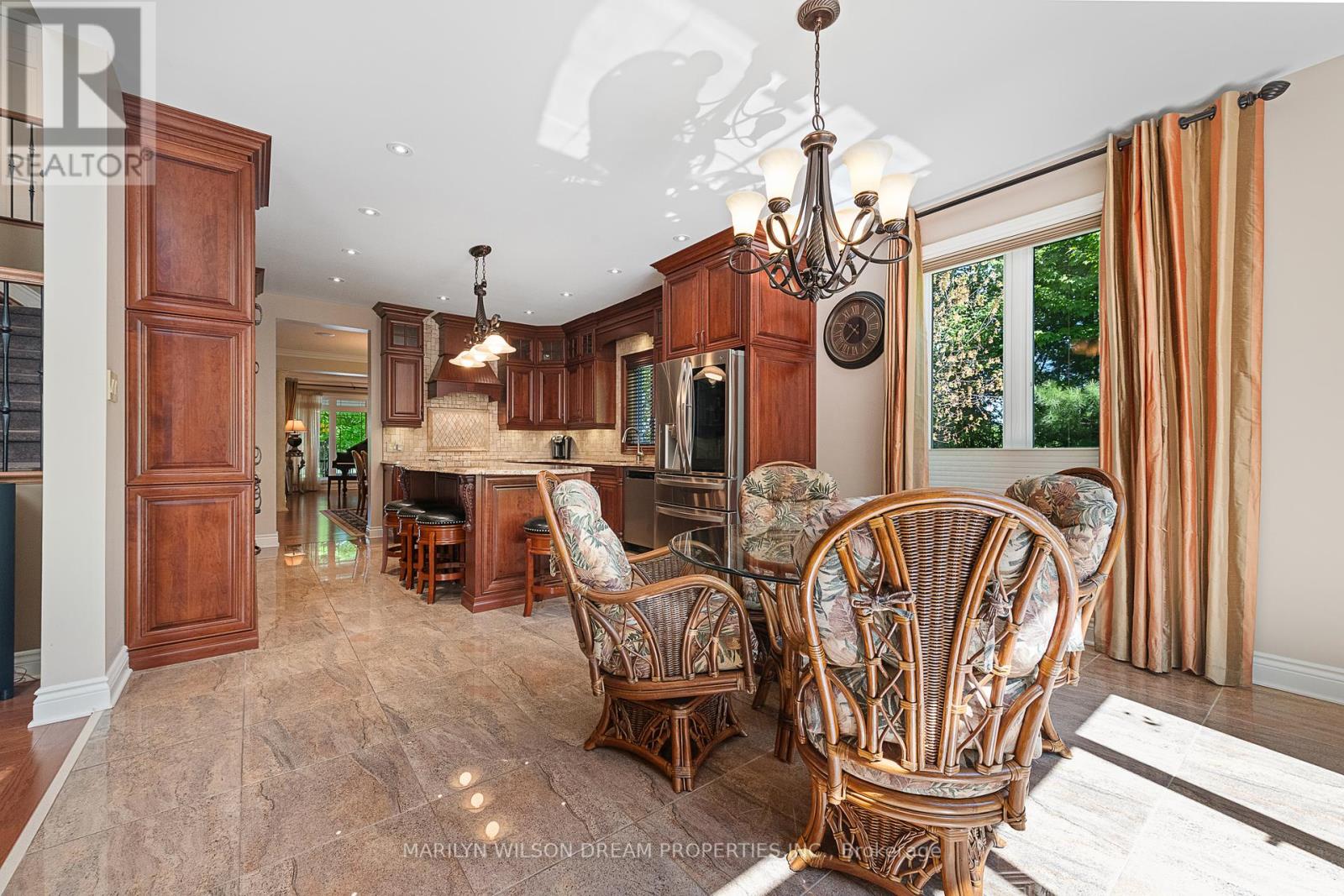 Photo 21 of 1095 Halton Terrace, Ottawa ON