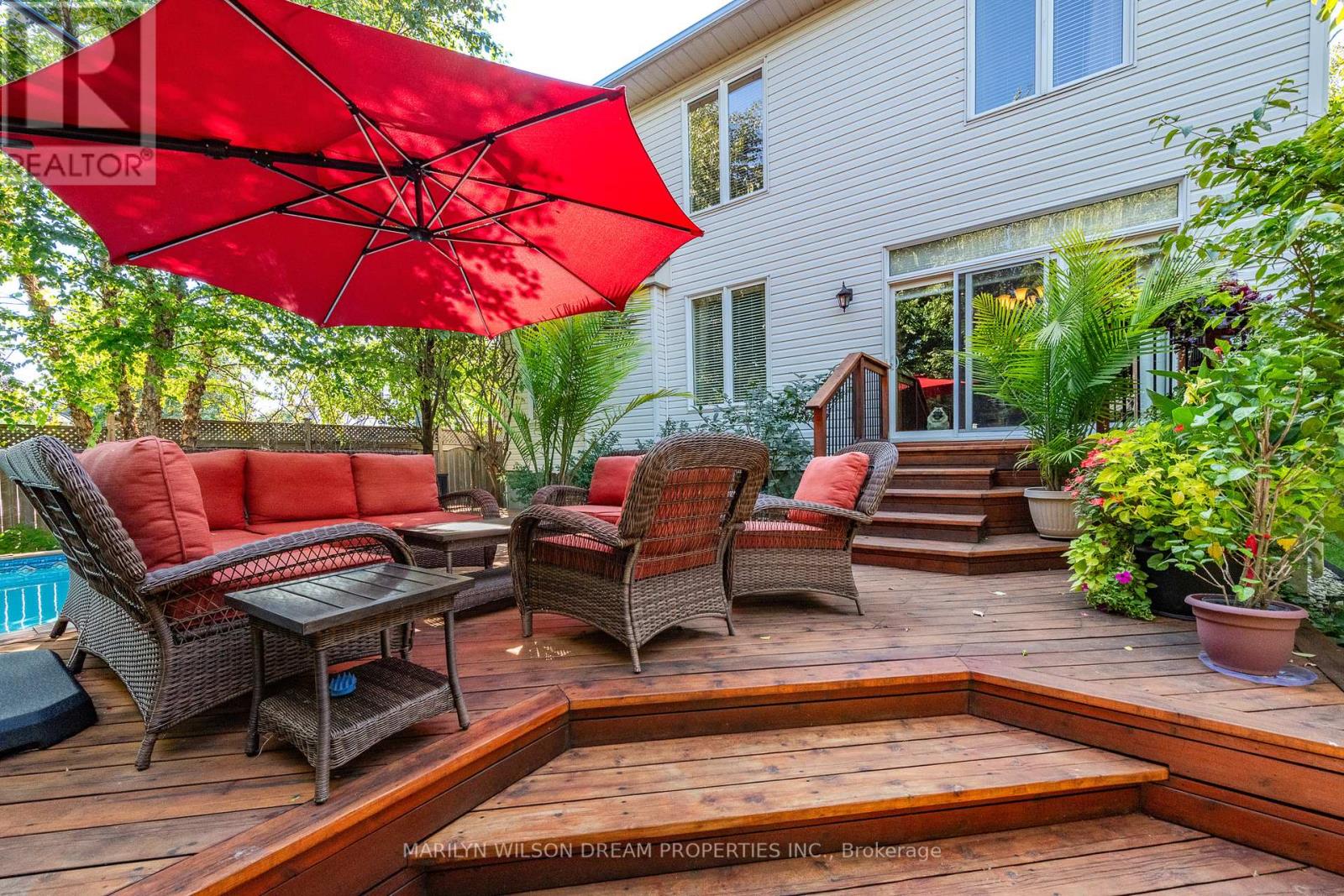 Photo 6 of 1095 Halton Terrace, Ottawa ON