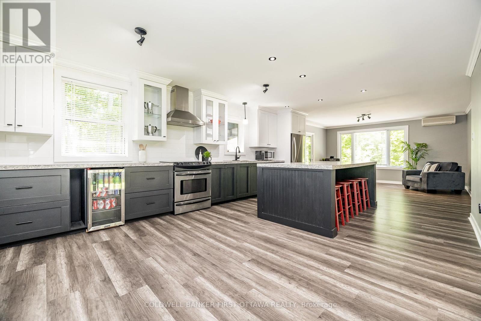 Photo 11 of 6779 Roger Stevens Drive, Montague ON