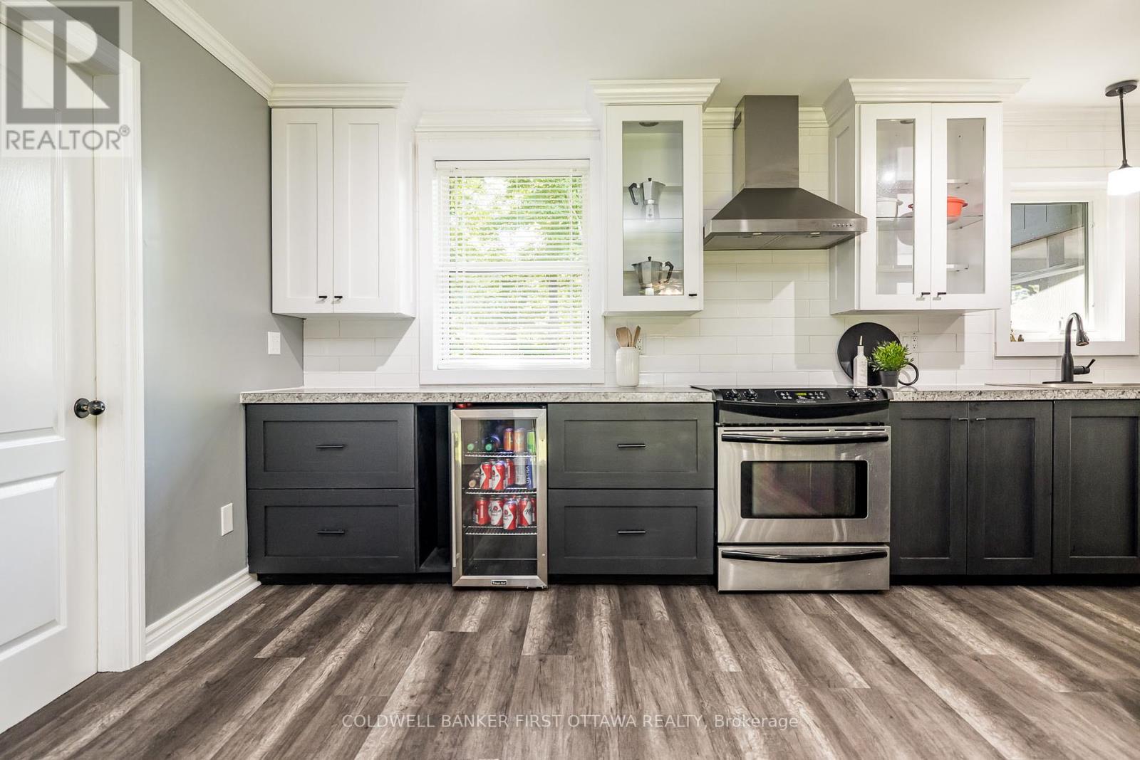 Photo 15 of 6779 Roger Stevens Drive, Montague ON