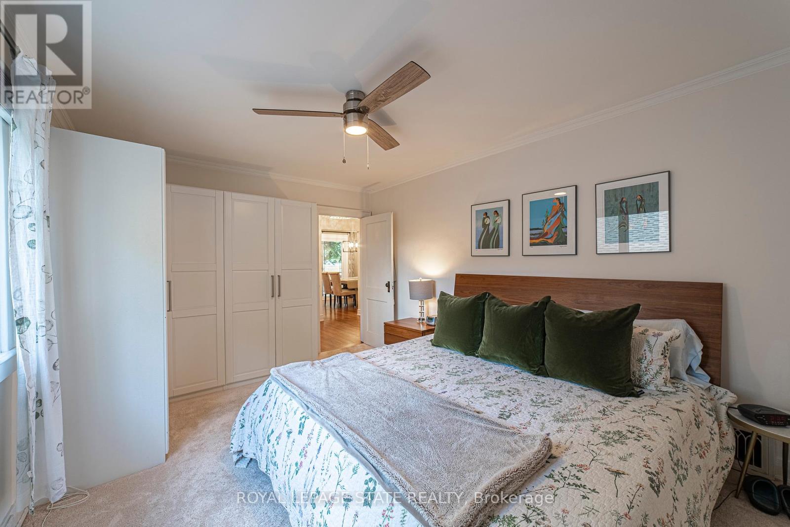 Photo 19 of 38 Kenmore Road, Hamilton ON