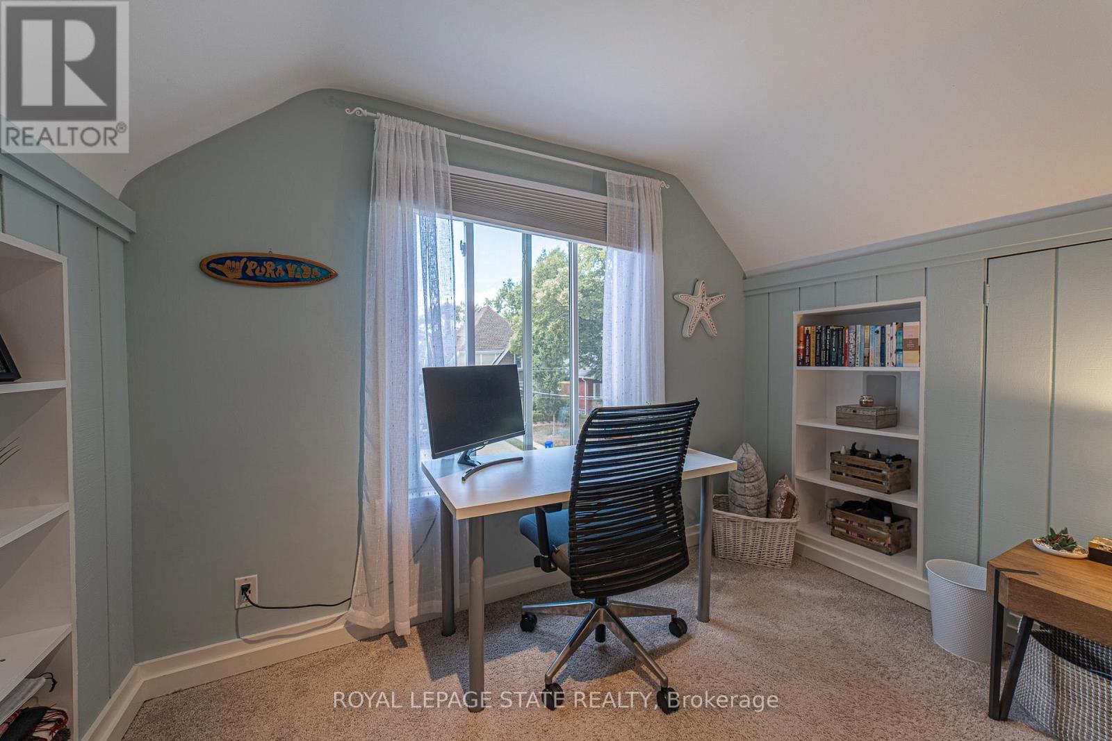 Photo 24 of 38 Kenmore Road, Hamilton ON