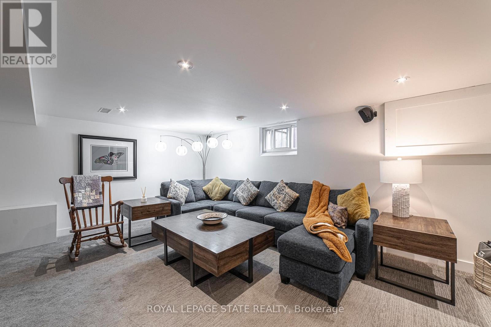 Photo 29 of 38 Kenmore Road, Hamilton ON