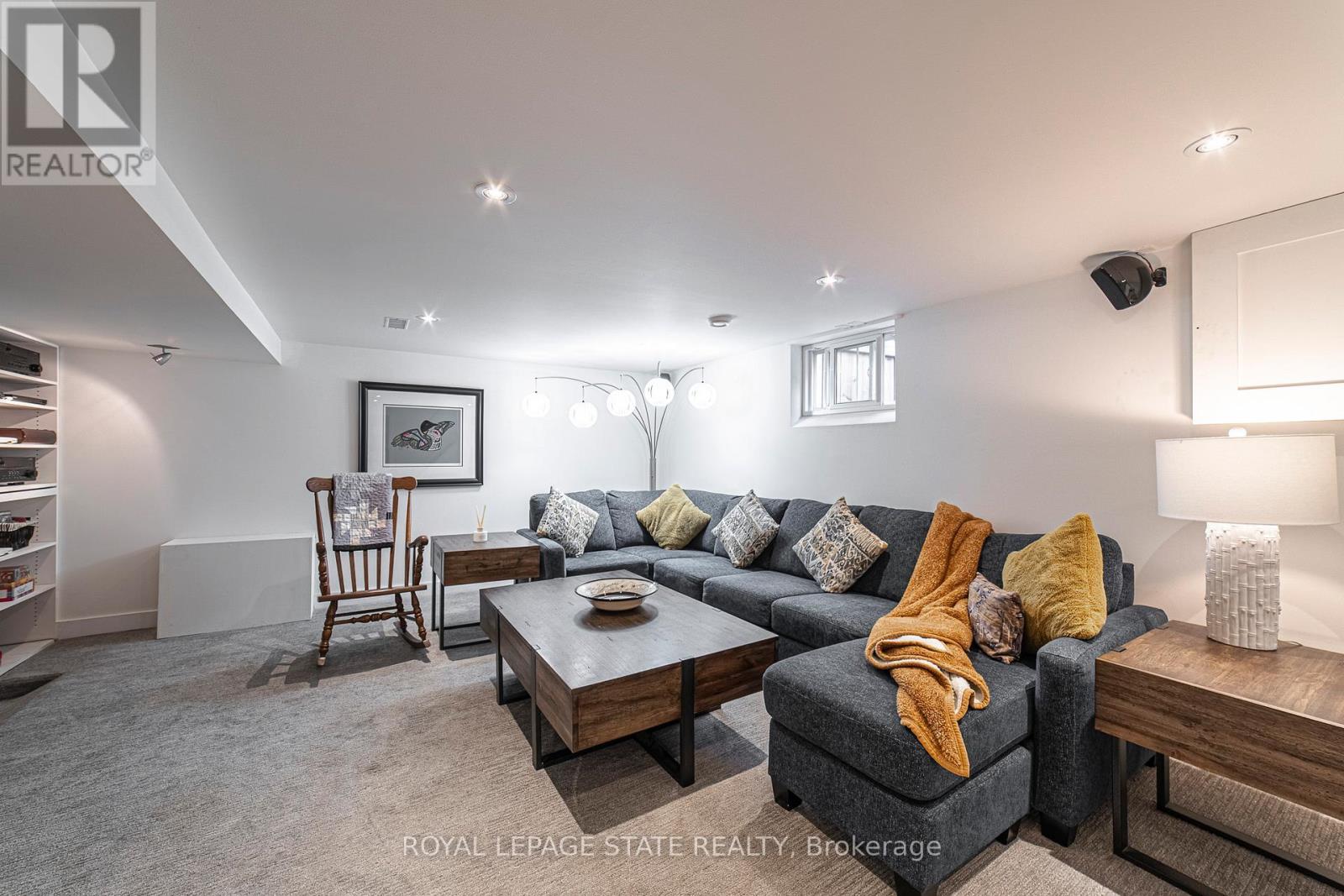 Photo 30 of 38 Kenmore Road, Hamilton ON