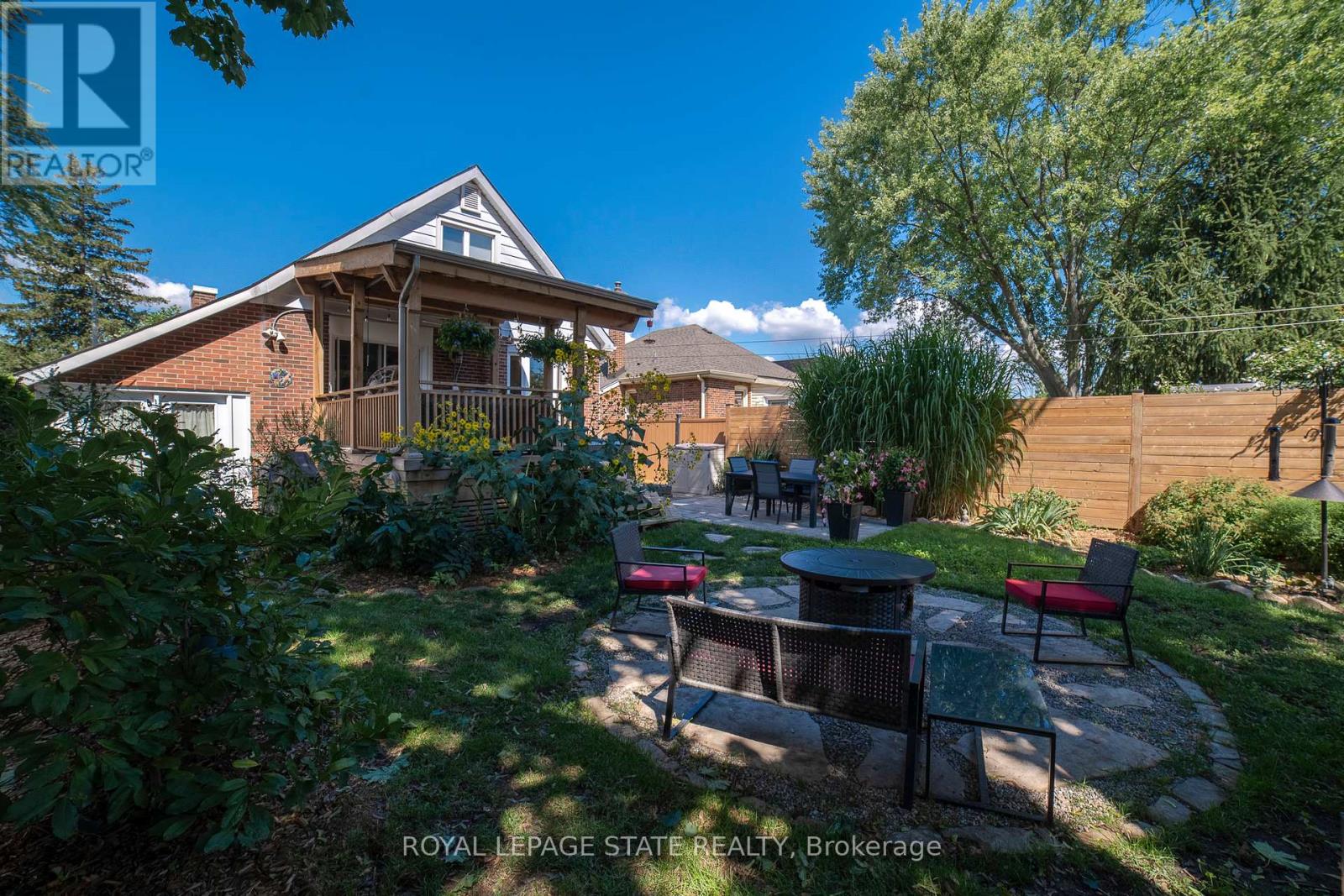 Photo 42 of 38 Kenmore Road, Hamilton ON